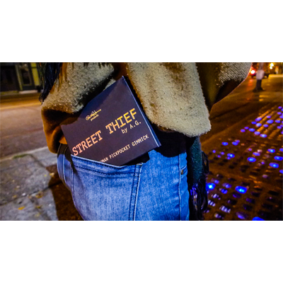 Paul Harris Presents Street Thief, British Pound by & Paul Harris - Image 2