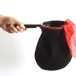 Change Bag Standard REPEAT WITH ZIPPER, Black by Bazar de Magia