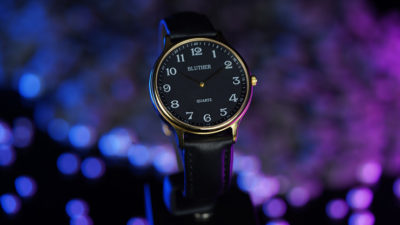 Infinity Watch V3 - Gold Case Black Dial / PEN Version, Gimmick and Online Instructions by Bluether Magic - Image 4