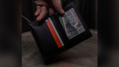 Orphic+ Card Magic Size in Leather, Gimmick and Online Instructions by Lewis Lé Val and The 1914 - Image 2