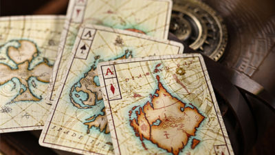 Gilded Eye of the Ocean Astra Polaris, Black Playing Cards - Image 4