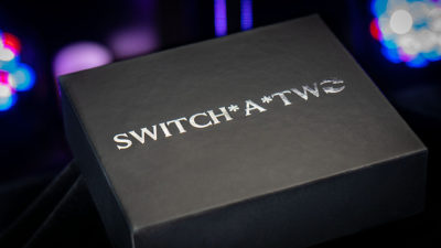 Switch-A-Two Parlor Size, Gimmicks and Online Instructions by Mark Mason