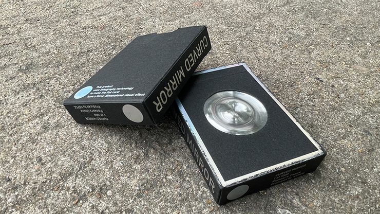 Curved Mirror Playing Cards - Image 2