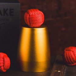 Cupcake 2.0, Gold Metal by Milo & Bacon Magic