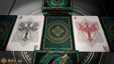 Royal Sanctuary Noble, foil Emerald Kings Playing Cards - Image 2
